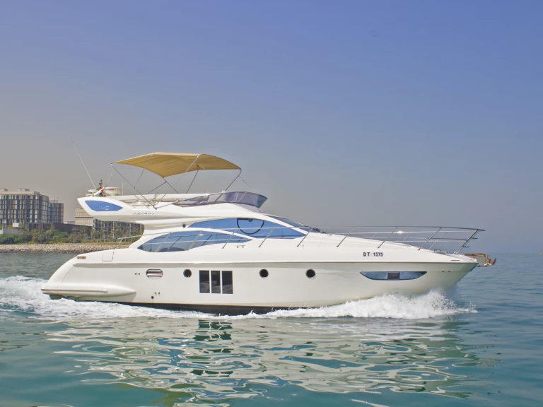 Location à Dubaï harbour - Gulf Craft - Majesty Yachts X7 sur SamBoat