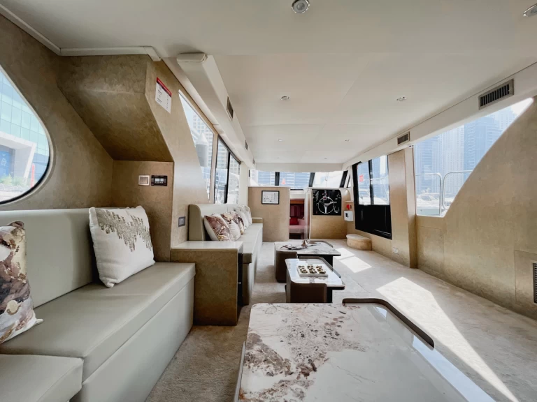 Location Yacht Azimut avec permis