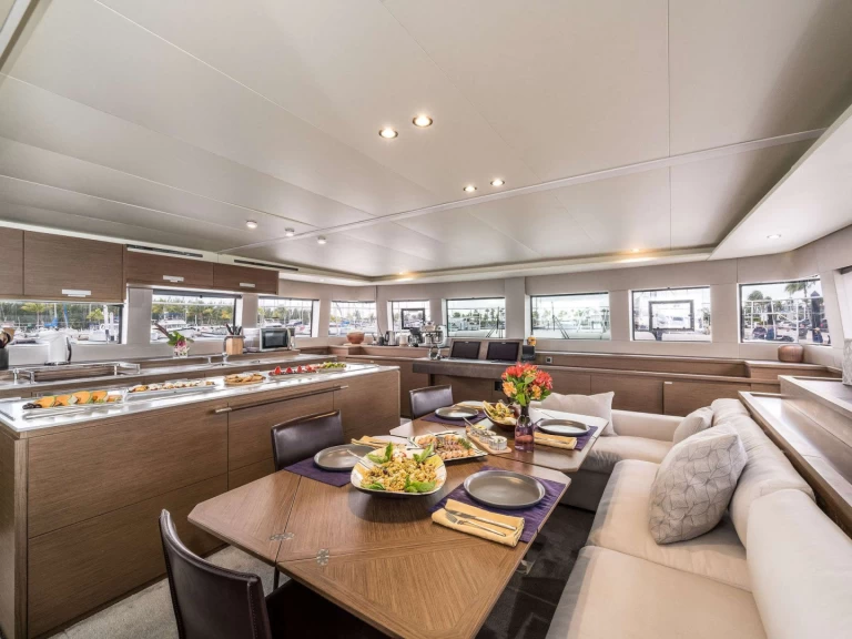 Location Catamaran Lagoon avec permis