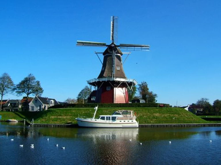 Location bateau Waren (Müritz) pas cher Gruno Classic 41