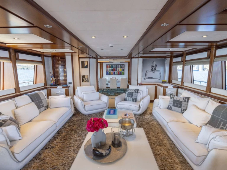 Yacht à louer à Athènes au meilleur prix