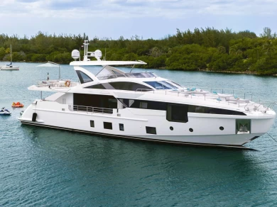 Yacht charter Bahamas cheap ALEGRIA