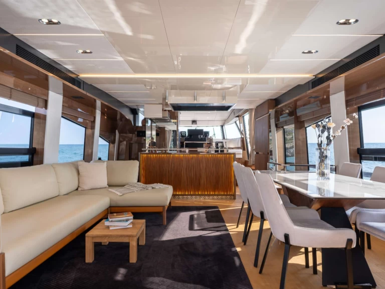 Louez un Prestige Yachts ENTHUSIAST à Antibes