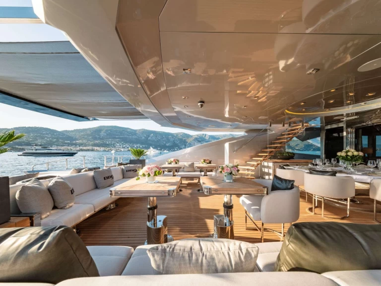 Location à San Remo - Palmer Johnson DB9 sur SamBoat