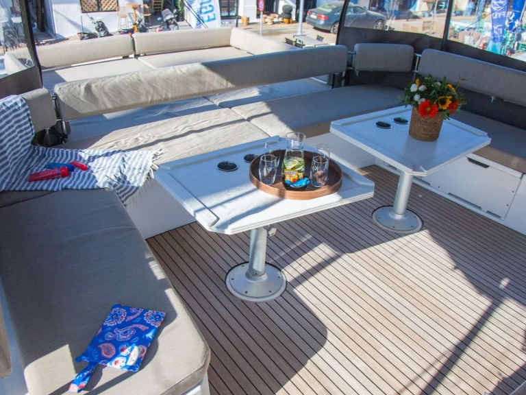 Location Yacht à Lávrio - Bali Fortune One