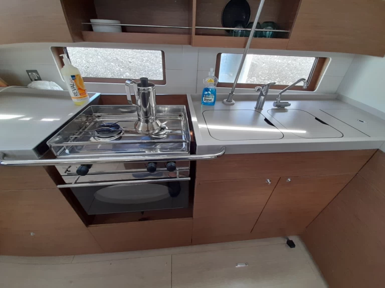 Bénéteau Oceanis 46.1 a louer à Lefkáda