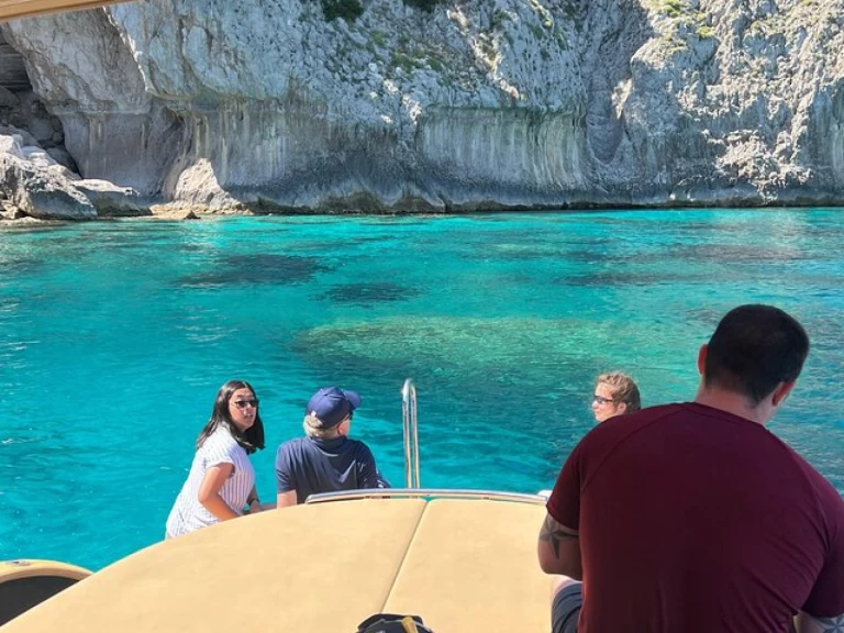 Location bateau Esposito Premium 28 à Amalfi sur Samboat