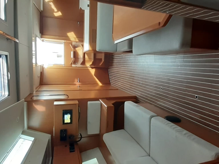 Louer Voilier avec ou sans skipper Bavaria à Cugnana Verde