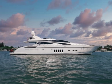 Leopard Leopard 105 charter bareboat or skippered in  Miami