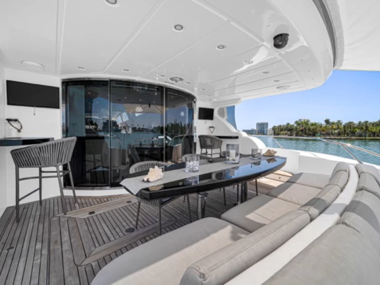 Louez un Leopard Leopard 105 à Miami