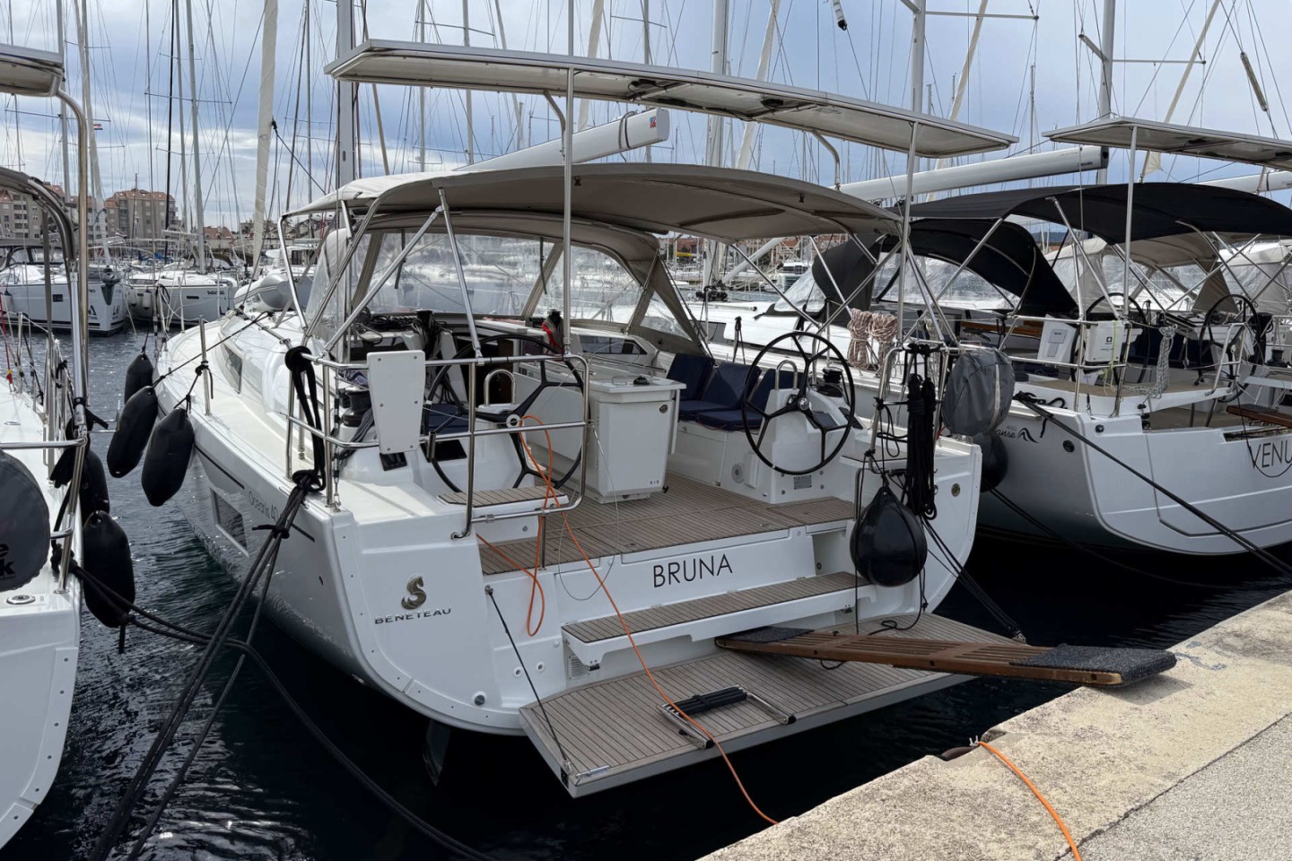 Bénéteau Oceanis 40.1 eco solar sailboat charter in Biograd na Moru, Croatia
