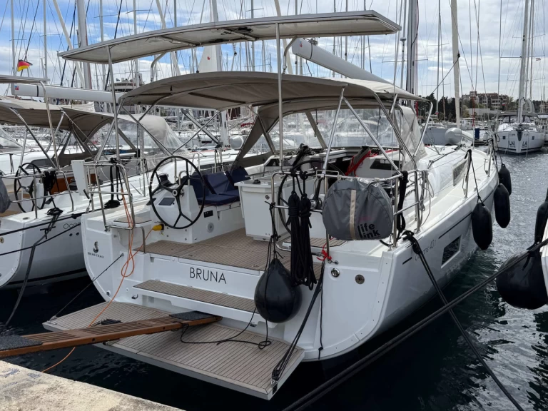 Louez un Bénéteau Oceanis 40.1 à Biograd na Moru