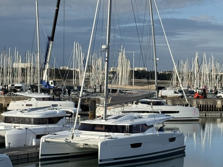 Louez un Fountaine Pajot Elba 45 à Road Town