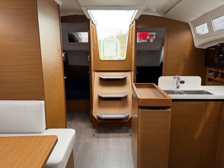 Jeanneau Sun Odyssey 410 a louer à Punat