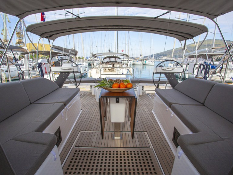 Louer Voilier avec ou sans skipper Dufour à Préveza