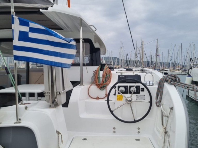 Catamaran à louer à Préveza au meilleur prix