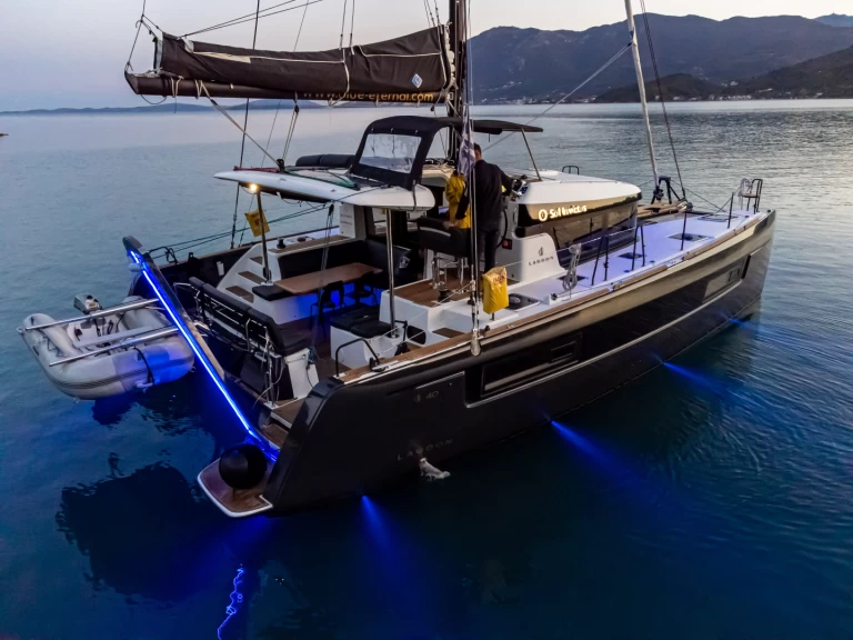 Catamaran à louer à Préveza au meilleur prix