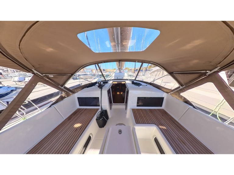 Location bateau Palma de Majorque pas cher Sun Odyssey 490