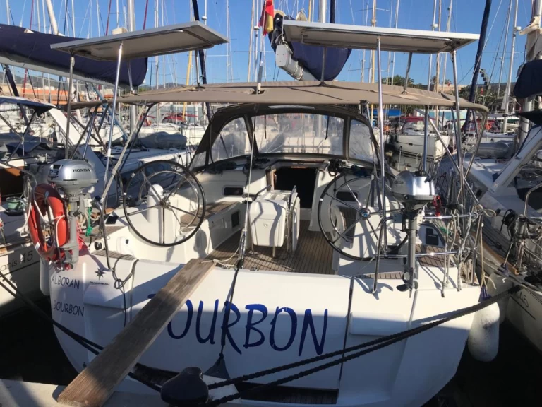 Louer Voilier avec ou sans skipper Jeanneau à Palma de Majorque
