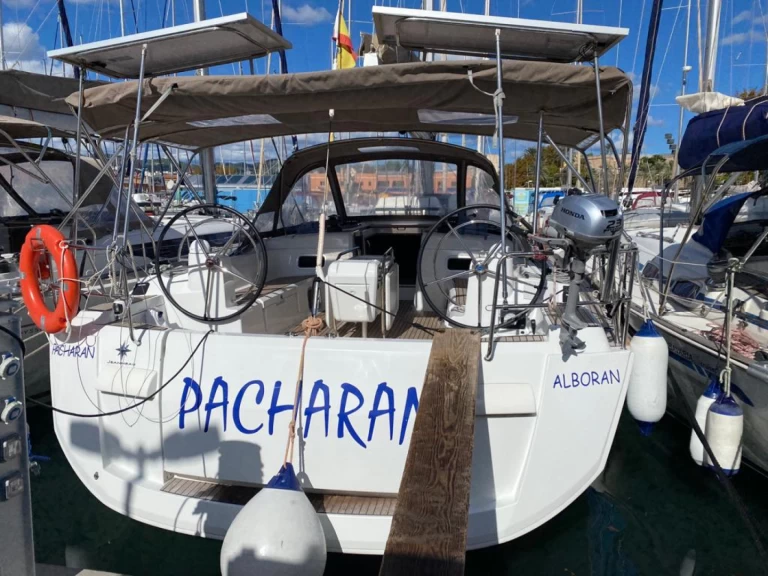 Location bateau Palma de Majorque pas cher Sun Odyssey 519