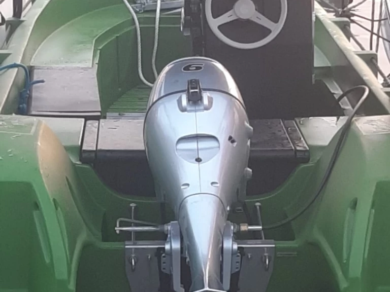 Louez un Whaly whaly 400 à Le François