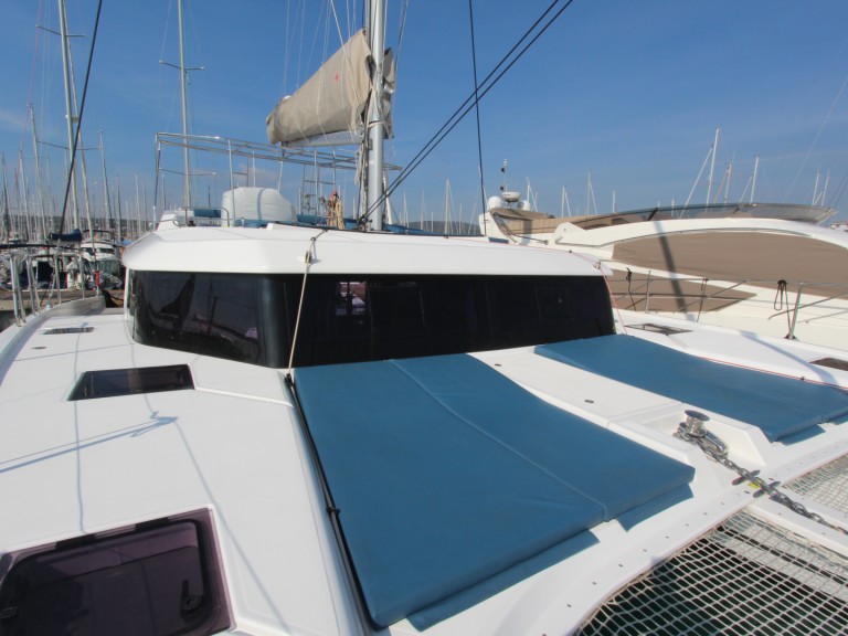 Location bateau Olbia pas cher Dufour Catamarans 48 Sail