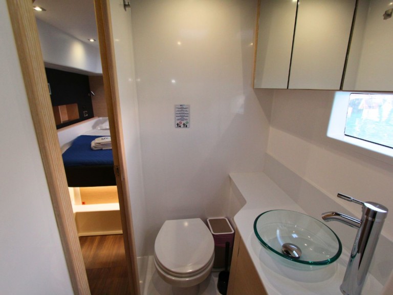 Location bateau Olbia pas cher Dufour Catamarans 48 Sail