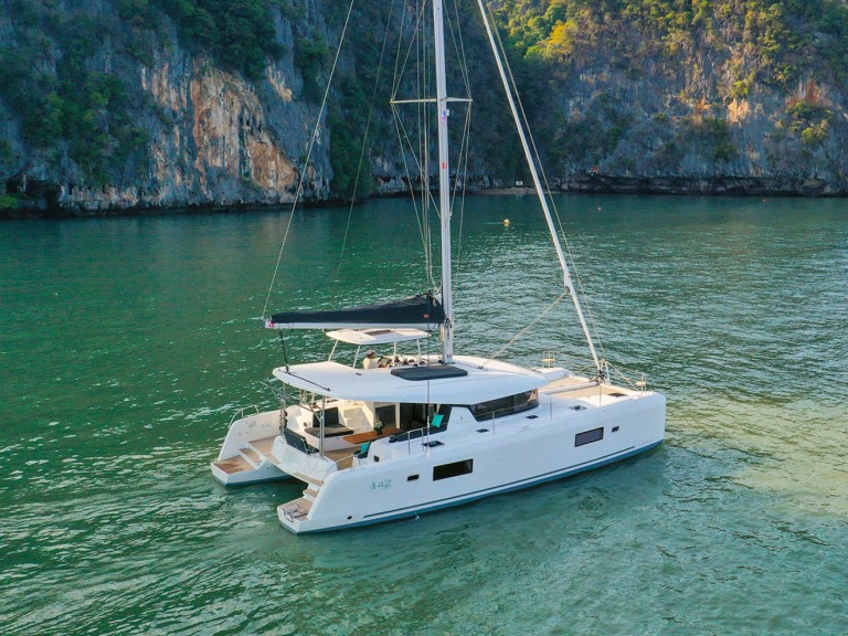 Location Catamaran à Hyères - Lagoon Lagoon 42 Millenium