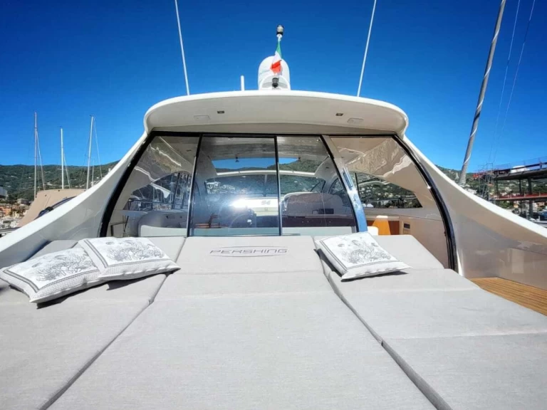Location bateau Portofino pas cher Pershing 65