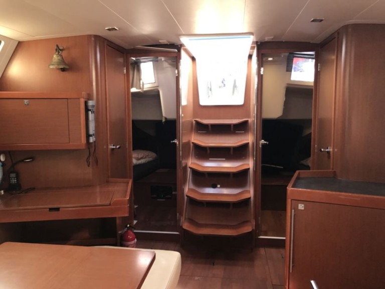 Bénéteau Oceanis 45 a louer à Las Palmas de Gran Canaria