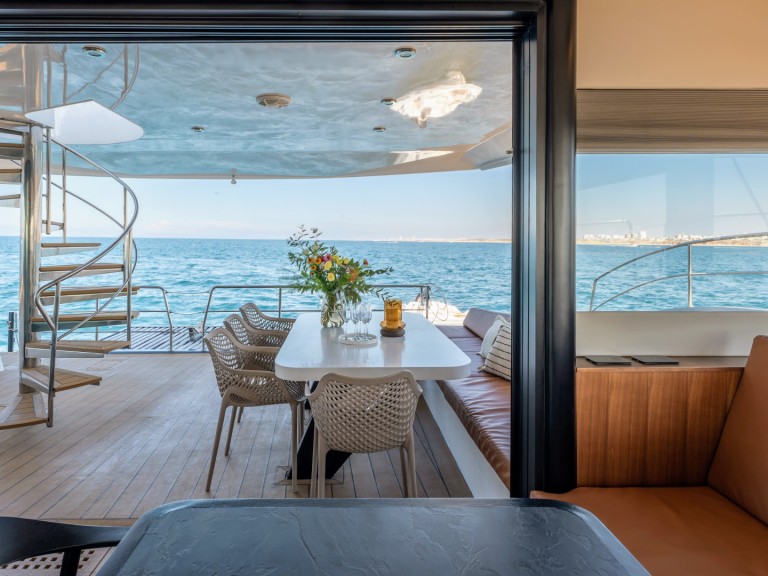 Location Catamaran à Lávrio -  Catamaran J-Yachts