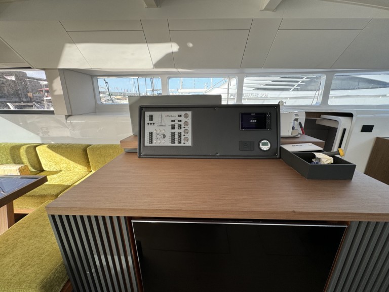 Location à Zadar -  Delta F40-XT sur SamBoat