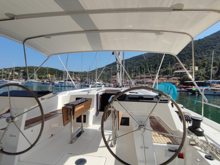 Bavaria Bavaria C46 a louer à Sývota