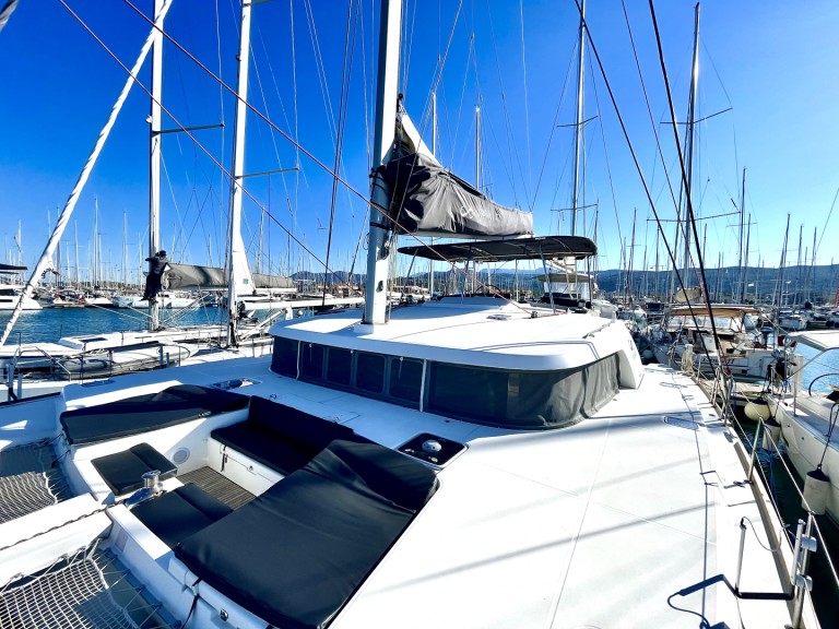 Location Catamaran Lagoon avec permis