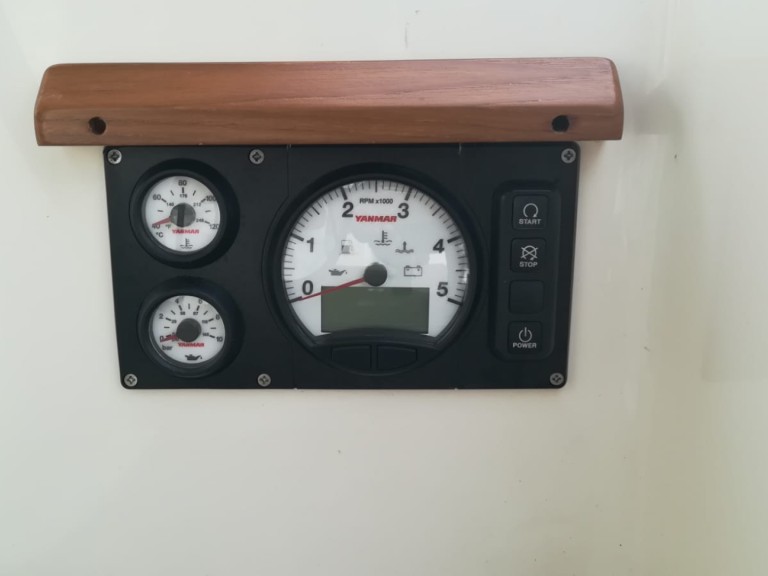 Louez un D&D Yacht D&D Kufner 54.2 à Punat