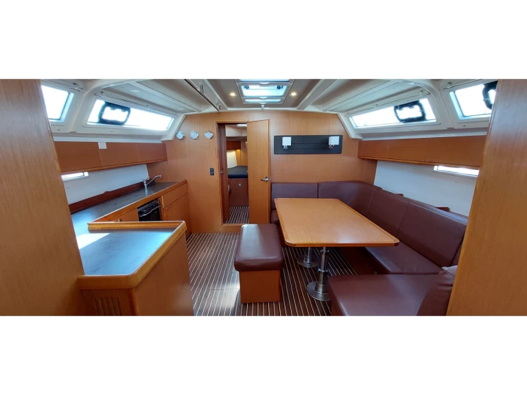 Location bateau Bavaria Cruiser 46 à Olbia sur Samboat