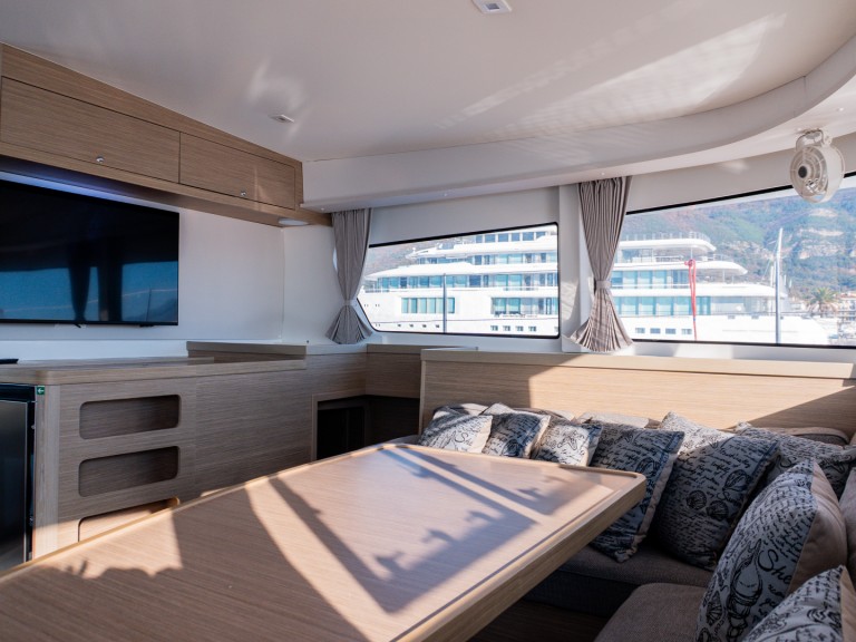 Location bateau Lagoon Lagoon 42 à Tivat sur Samboat