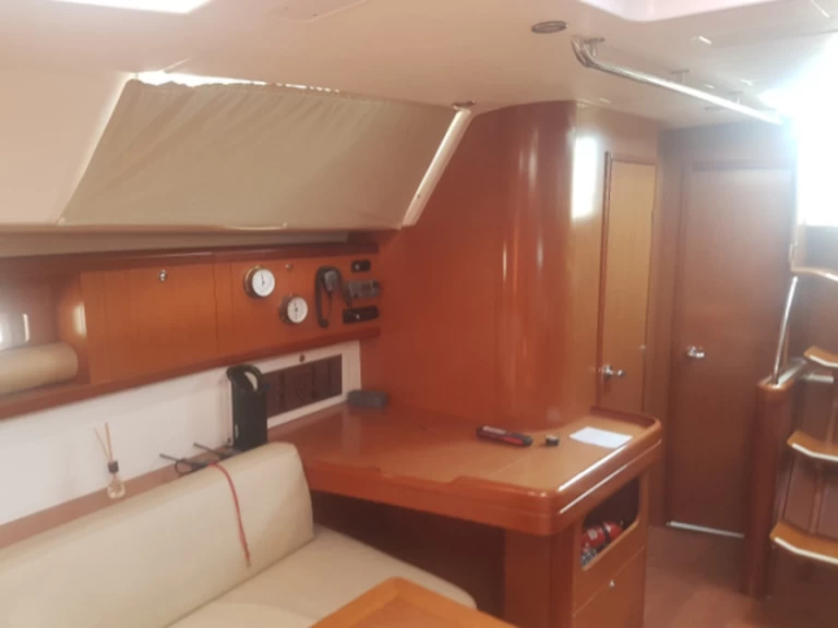 Location bateau Bénéteau Oceanis 46 à Pisticci sur Samboat