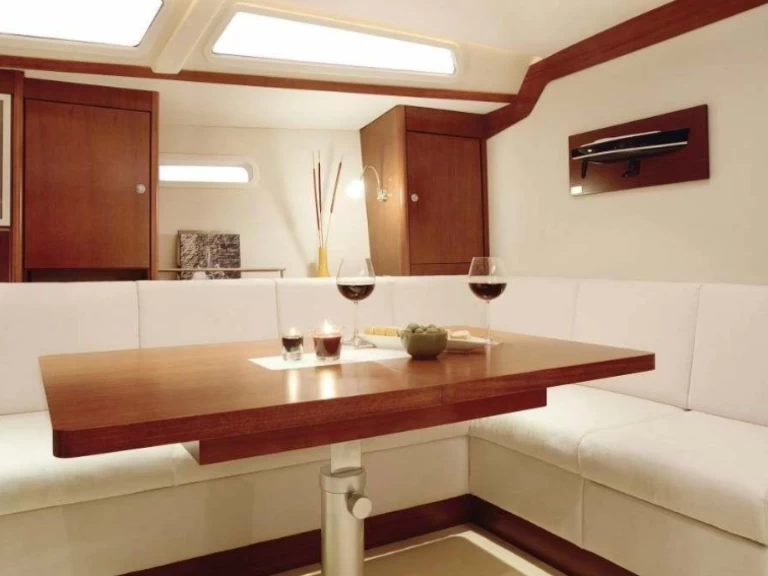 Voilier à louer à Vlychada au meilleur prix