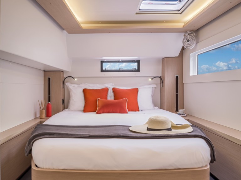 Location Catamaran à Olbia - Lagoon Lagoon 46