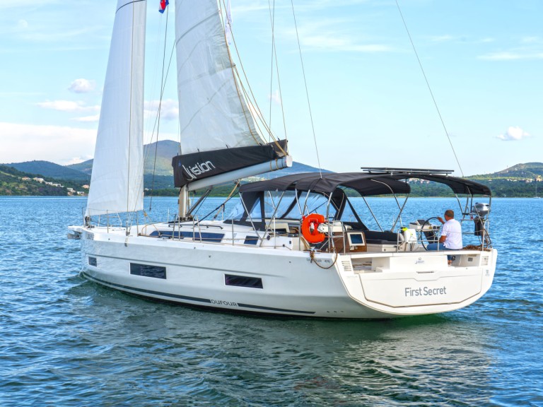 Location bateau Dufour Dufour 470 à Skradin sur Samboat