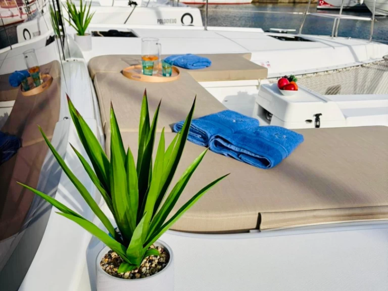 Louer Catamaran avec ou sans skipper Lagoon à Primošten