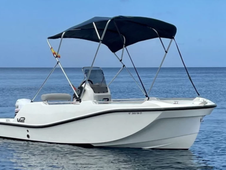 Louez un V2 BOATS 5.0 SPORT à Torrevieja