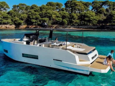 Location bateau De Antonio D42 à Alyki sur Samboat