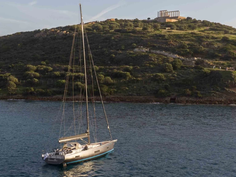 Louez un Bénéteau First Yacht 53 à Lávrio