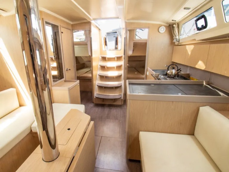 Location bateau Nikiána pas cher Oceanis 41.1[G]