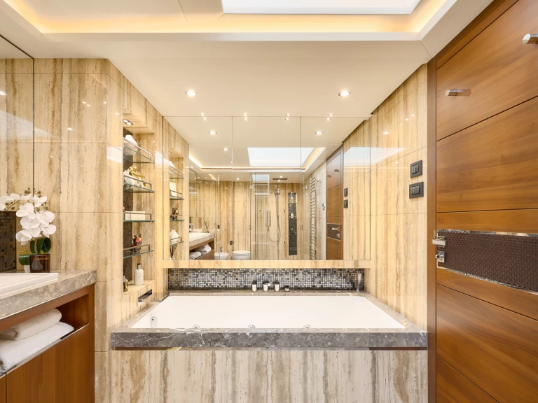 Princess Princess 40m a louer à Split