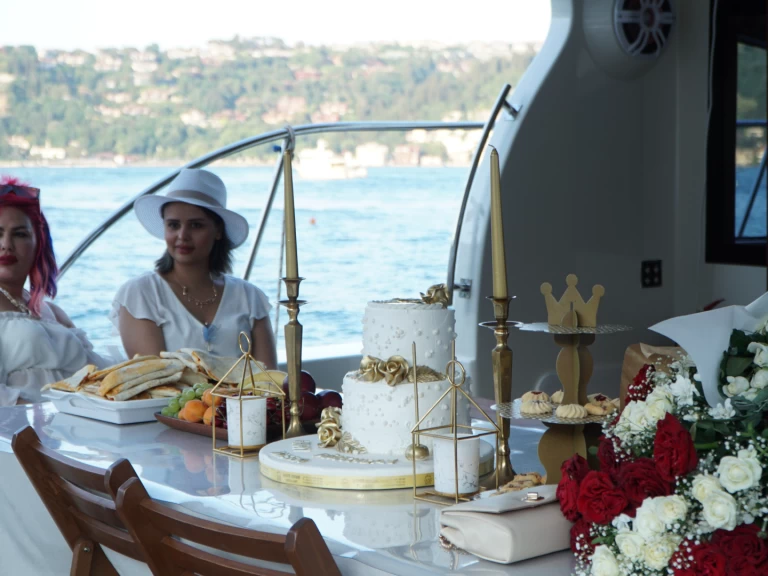 Location bateau  Motoryacht à İstanbul sur Samboat