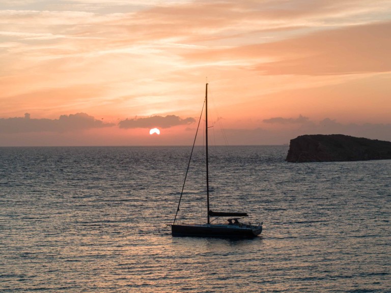 Location Voilier Bénéteau avec permis