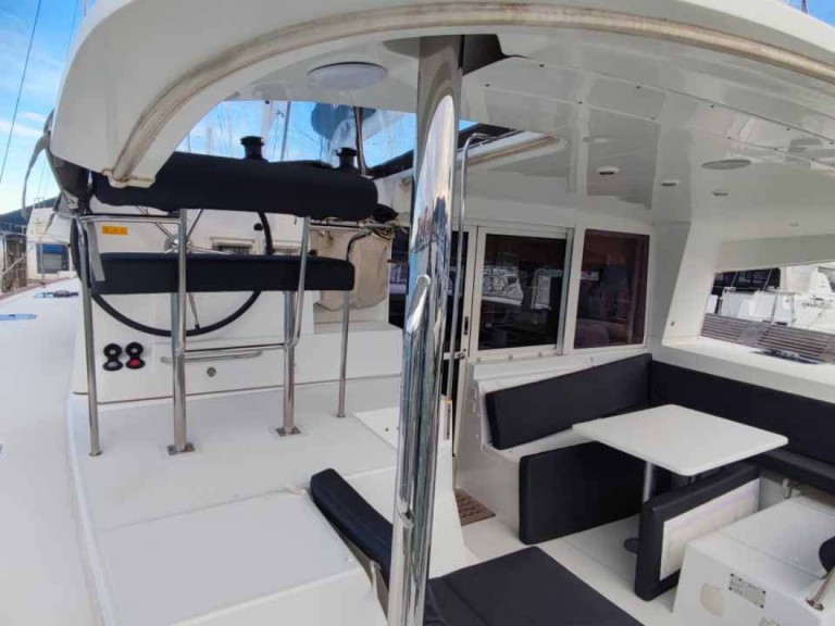 Location bateau Lagoon Lagoon 400 S2 à Lefkáda sur Samboat